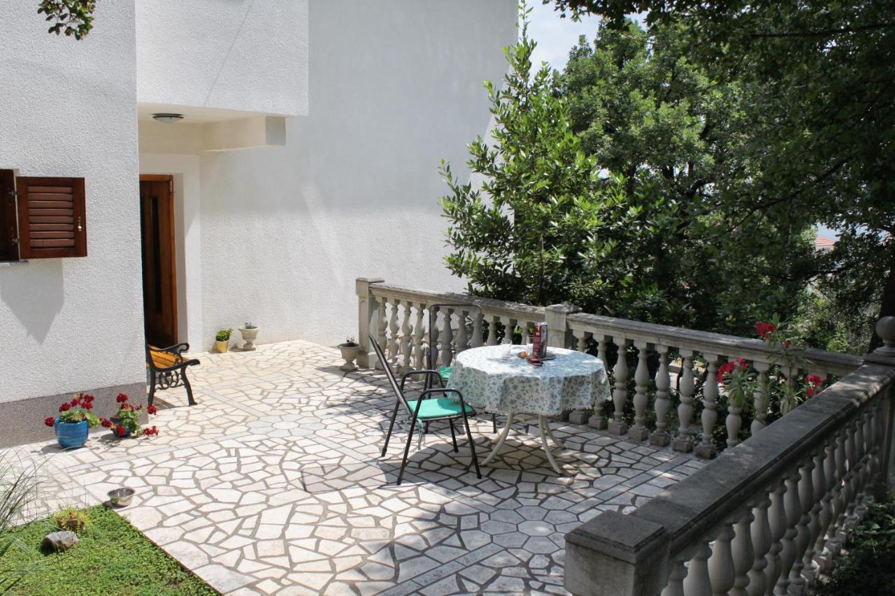 Apartments With A Parking Space Novi Vinodolski - 2423 Esterno foto