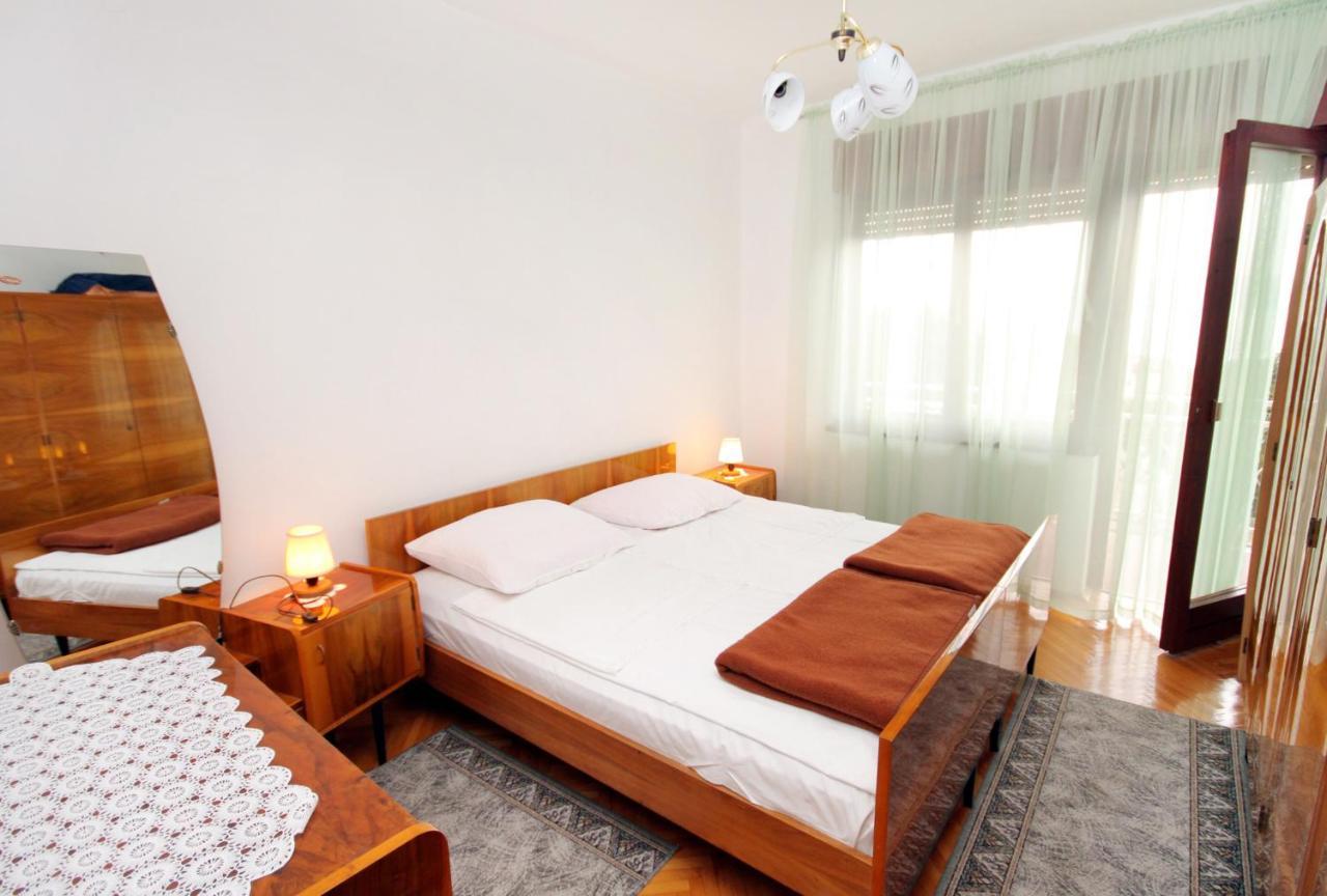 Apartments With A Parking Space Novi Vinodolski - 2423 Esterno foto